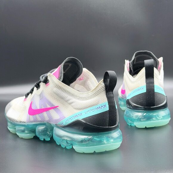 Nike Wmns Air VaporMax 2019 'South Beach' - Picture 2 of 11